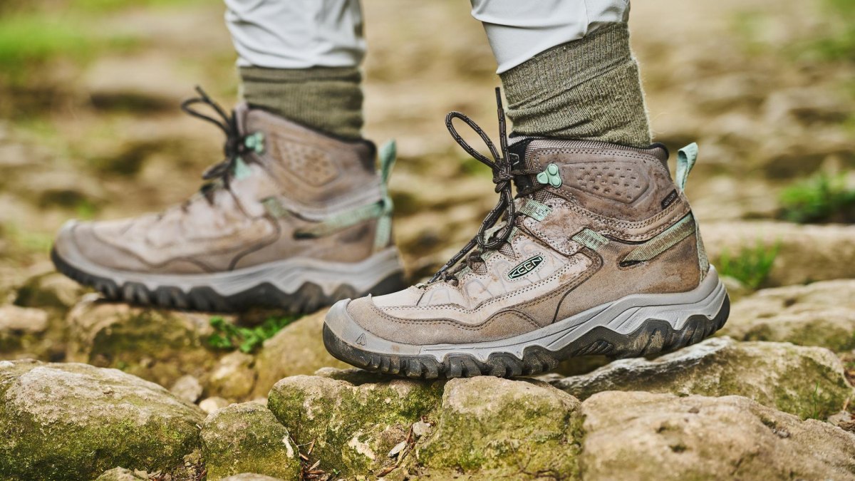 Wide fit women's hiking boots outdoors