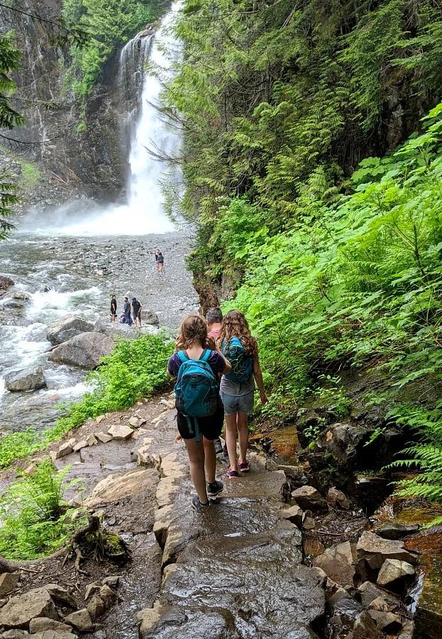 7 Waterfall Hikes Near Seattle for Your Next Adventure