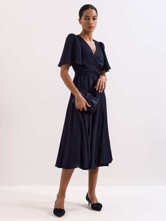 Wrap dress with kitten heels for wedding