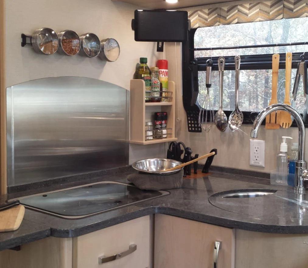 RV cooking utensils setup