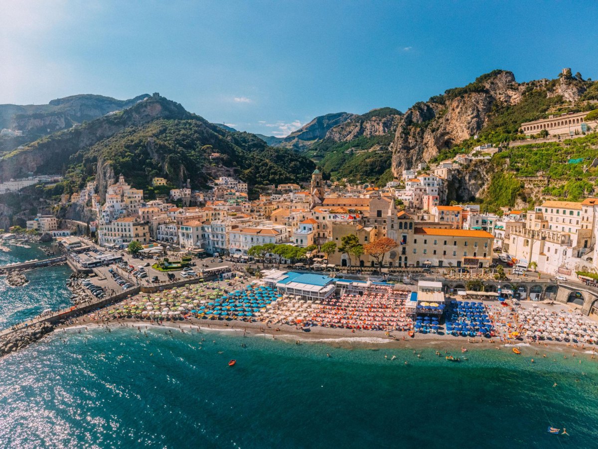 Marina Grande Amalfi shoreline