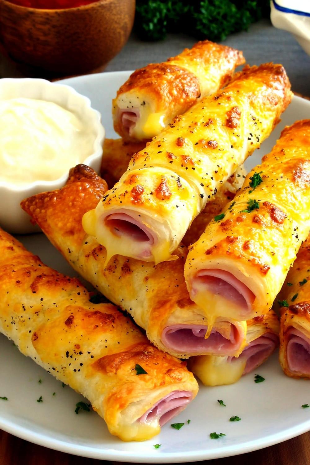 Cheesy Ham Roll-Ups