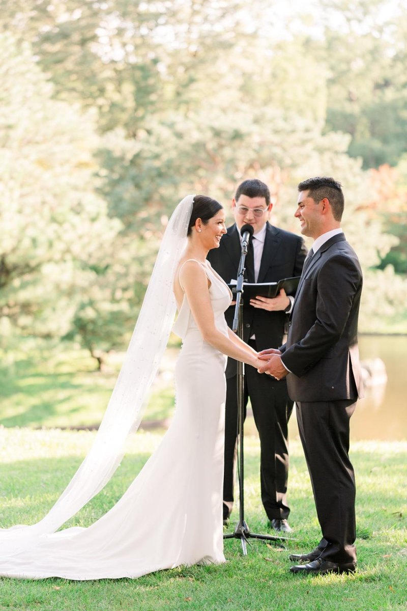 Small Wedding Timeline Examples for Your Perfect Day